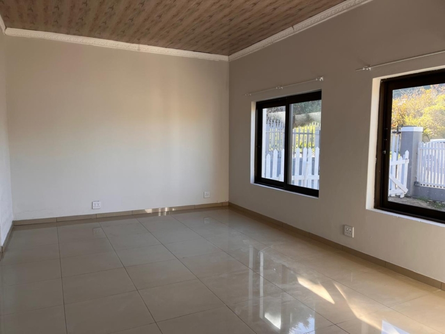 4 Bedroom Property for Sale in Palmiet Western Cape